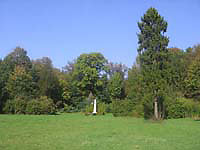 Figurka w parku w Brniu